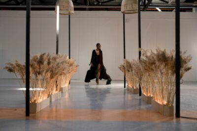 Fashion Week de Paris : ce que les défilés de samedi annoncent pour le printemps-été 2027 (et comment le porter)
